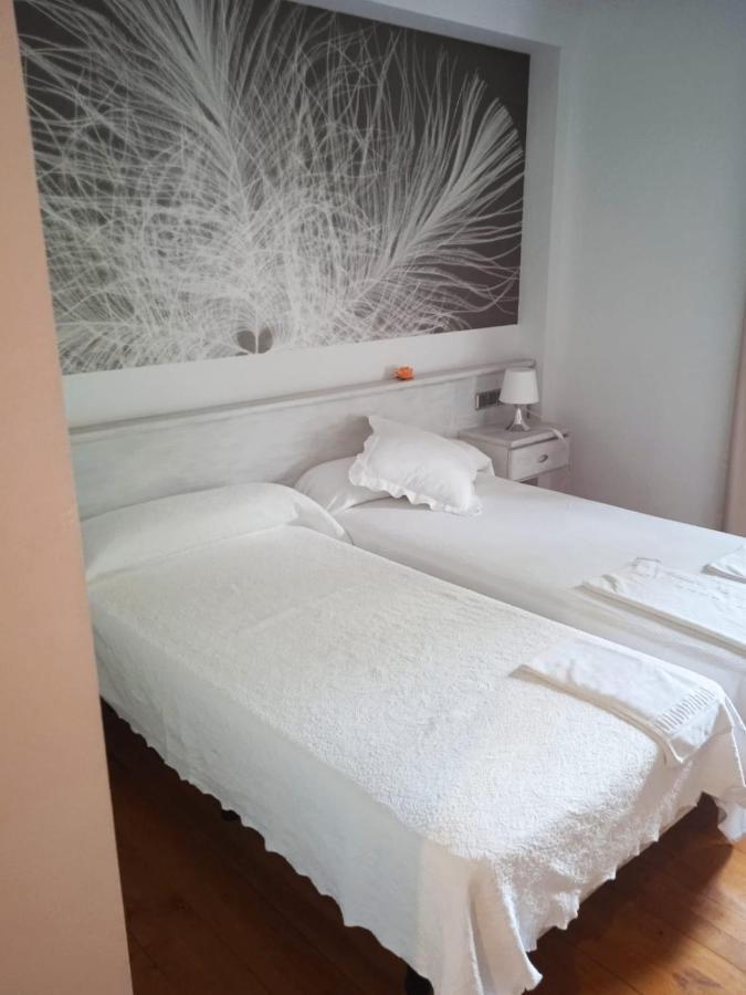 פרואזה Hotel Pisuerga מראה חיצוני תמונה
